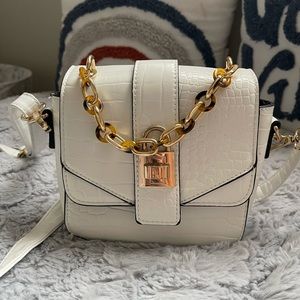 Call it spring, Small white bag
